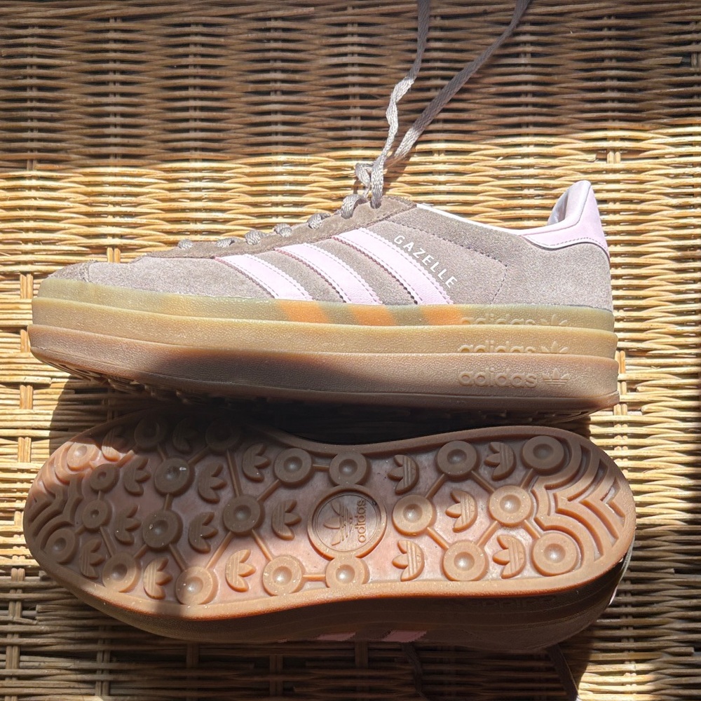 adidas Gazelle Women’s Pink Suede Sneakers with Gum Sole - Picture 3 of 4